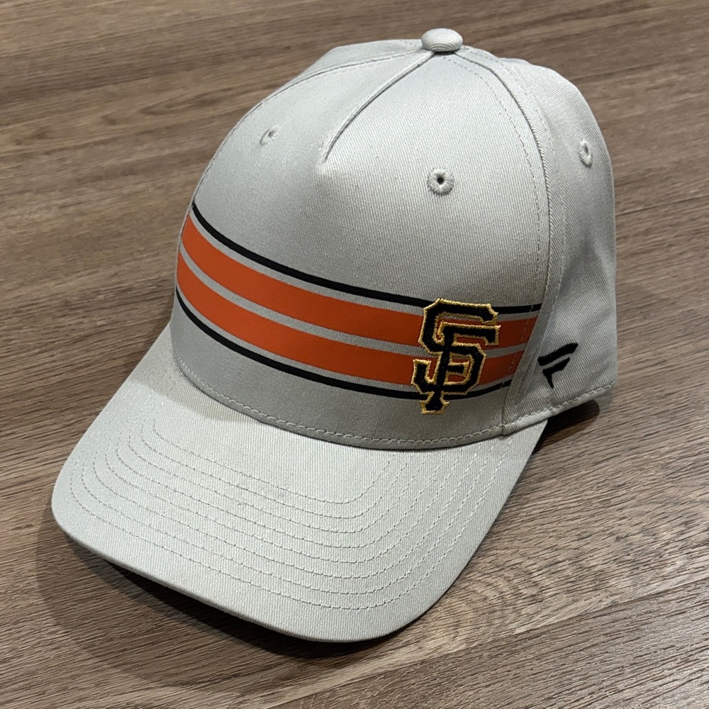 New Fanatics San Francisco Giants Foul Ball A-frame Adjustable SnapBack Cap BOGO